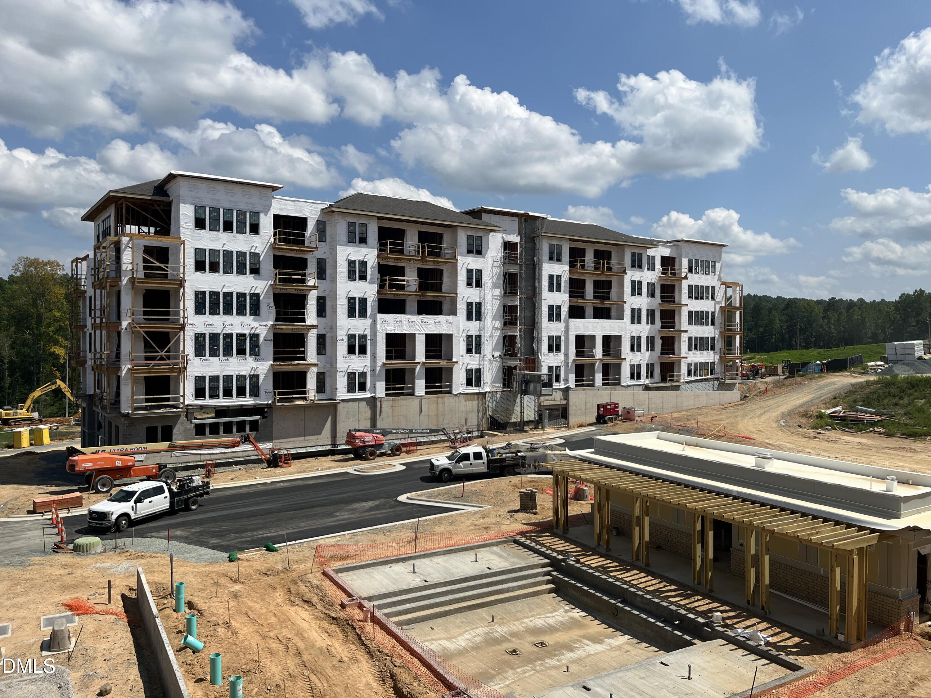 211 S Crk Crossing 712 — photo