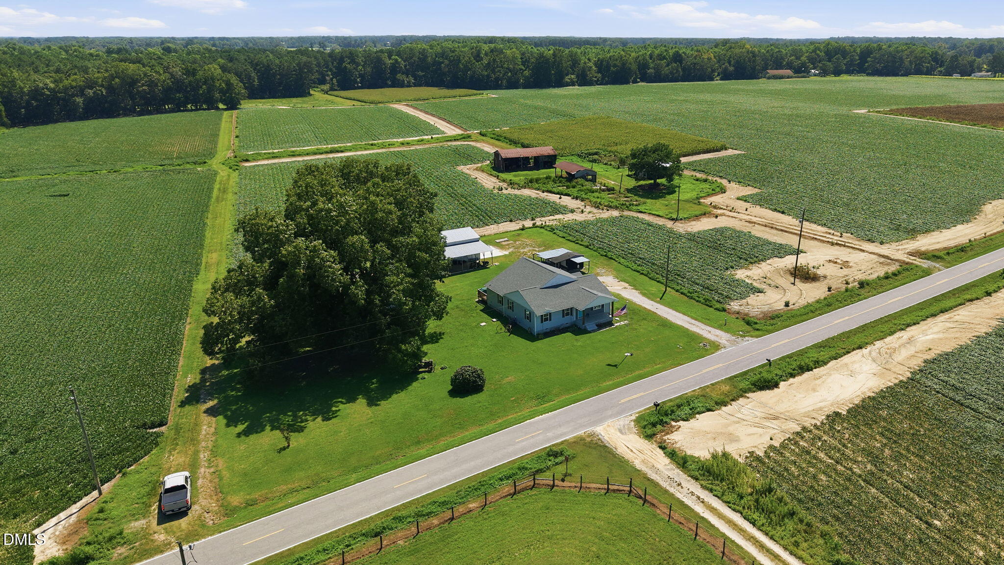 1390 Scott Road — photo