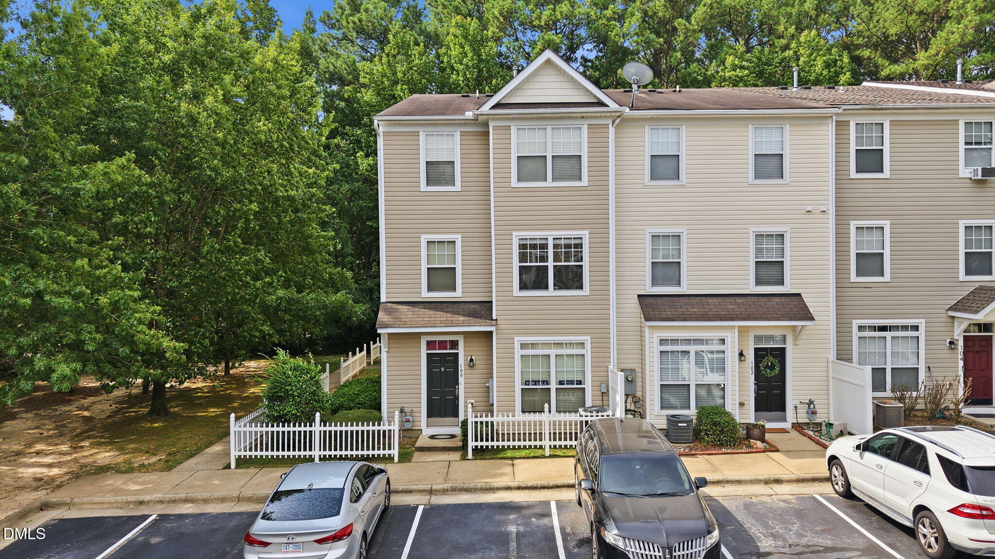 8621 Neuse Club Lane — photo