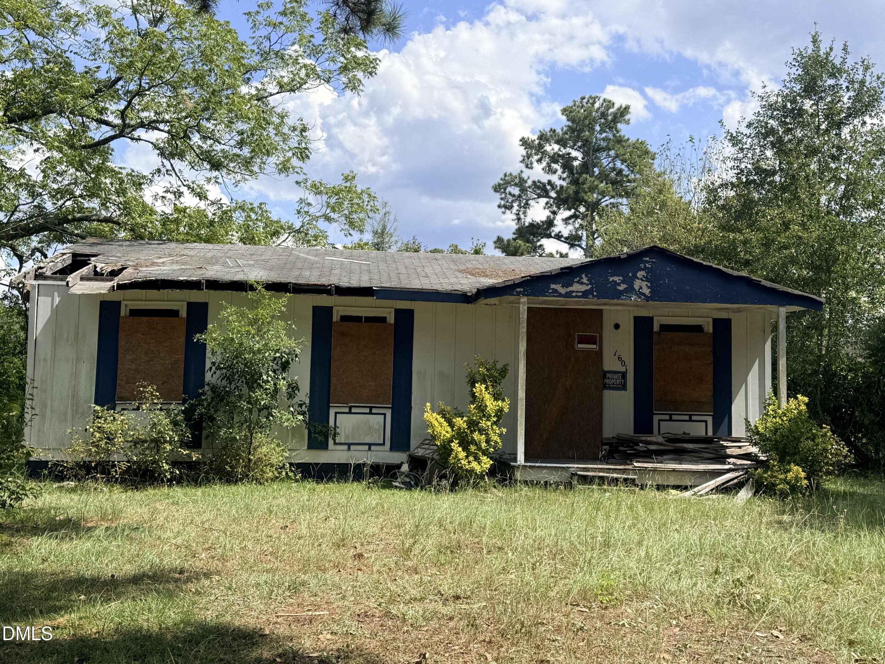1601 Robeson Street — photo