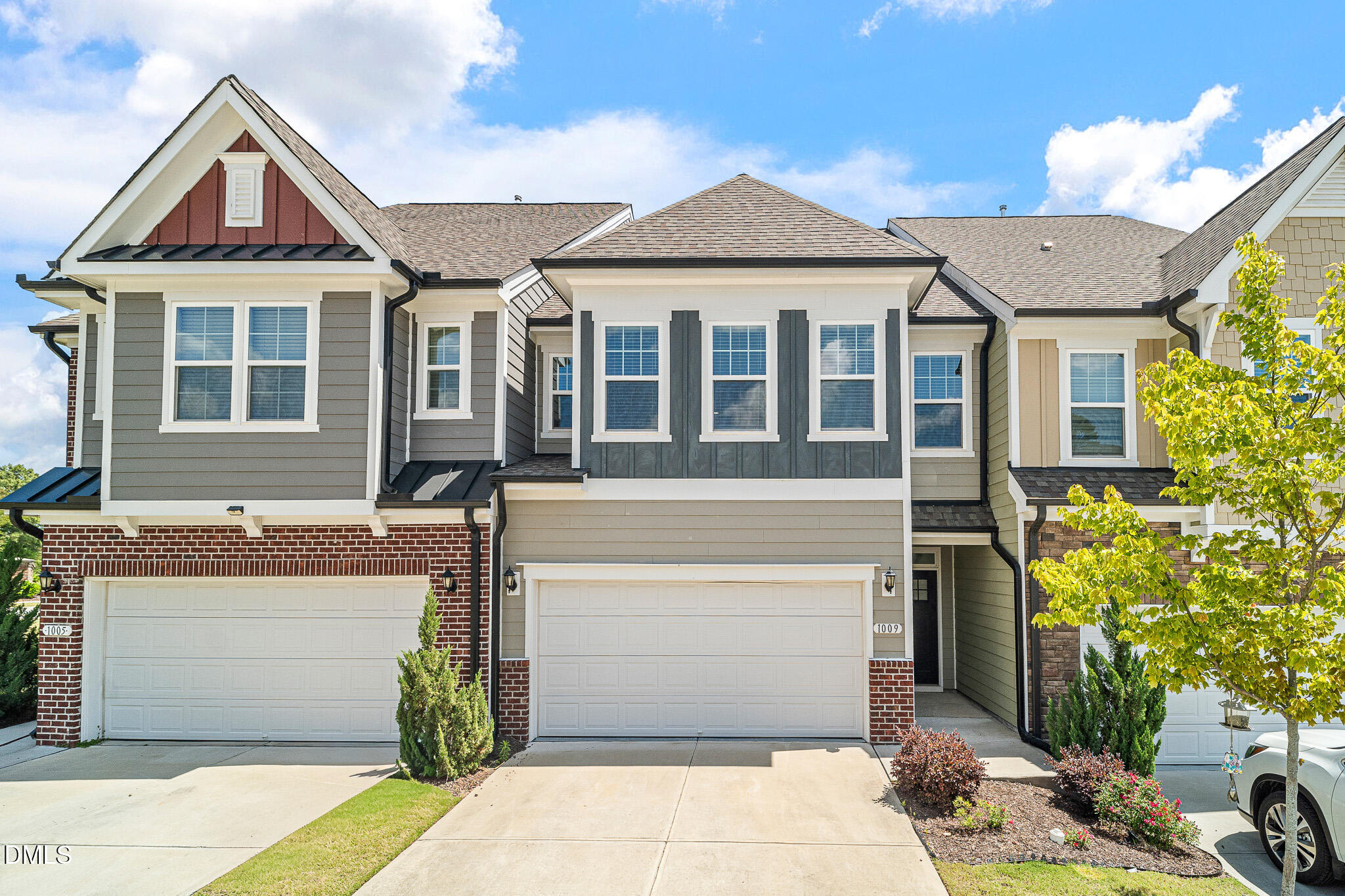 1009 Brennan Green Court — photo