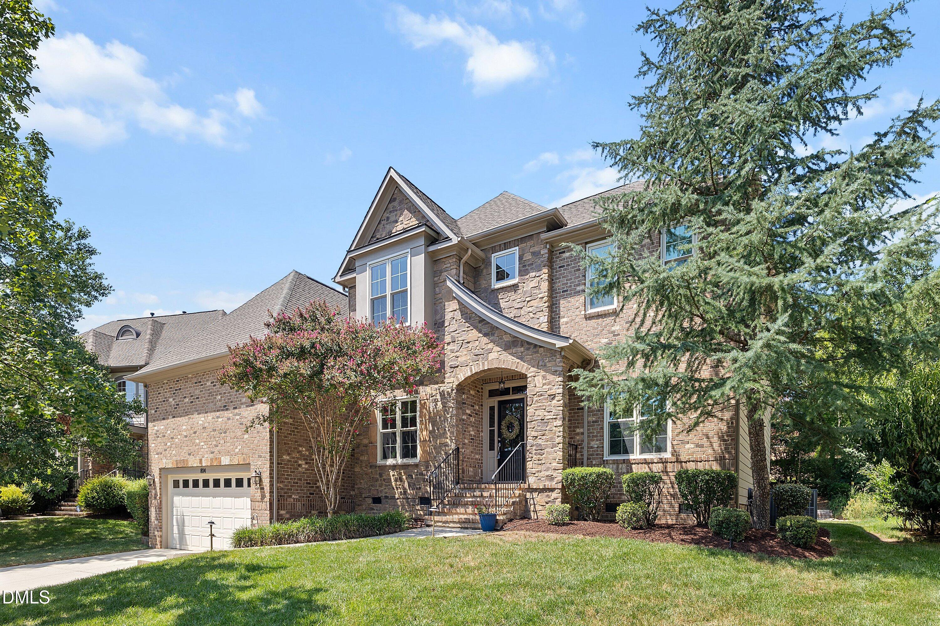 804 Modena Drive — photo