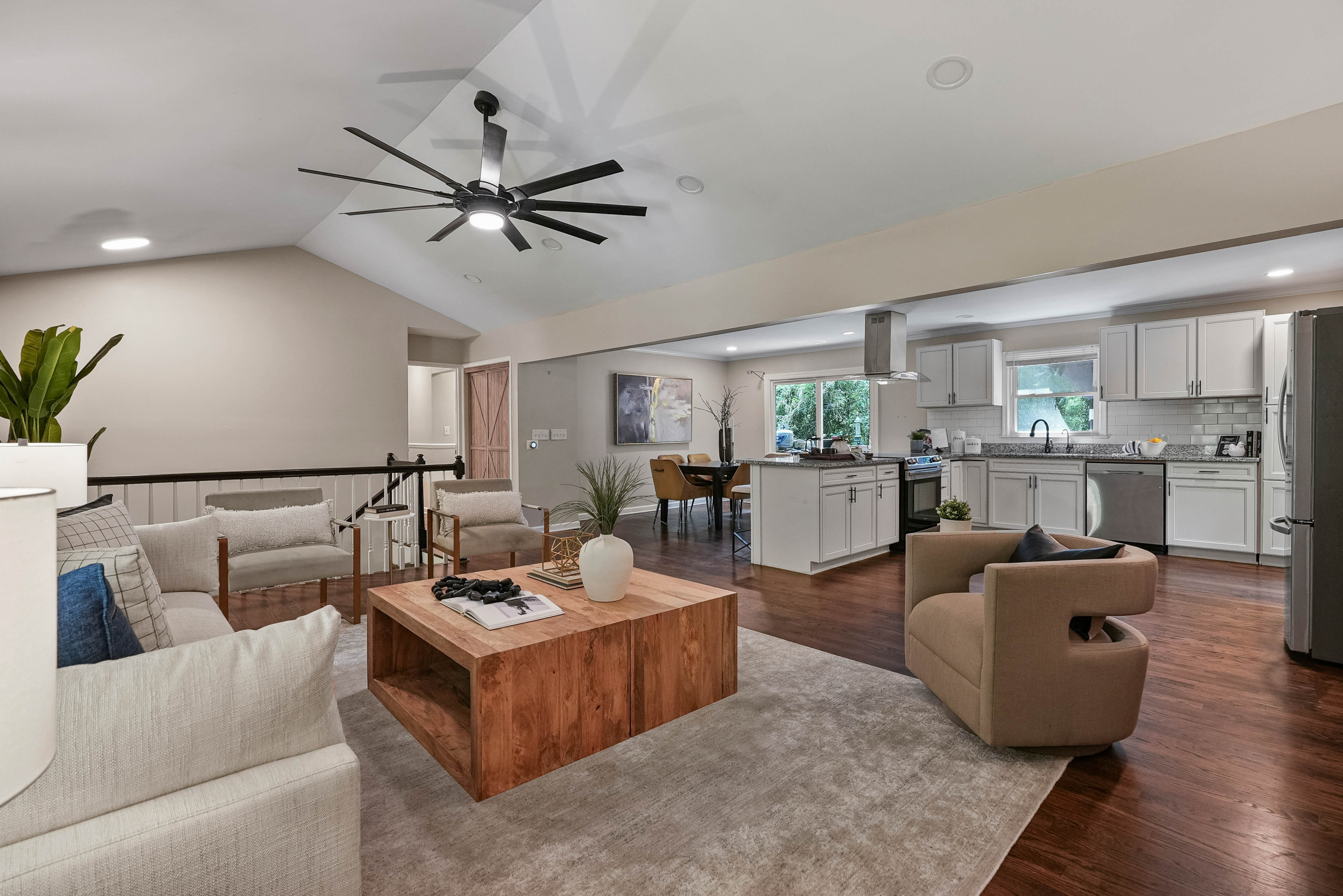 4025 Balsam Drive — photo