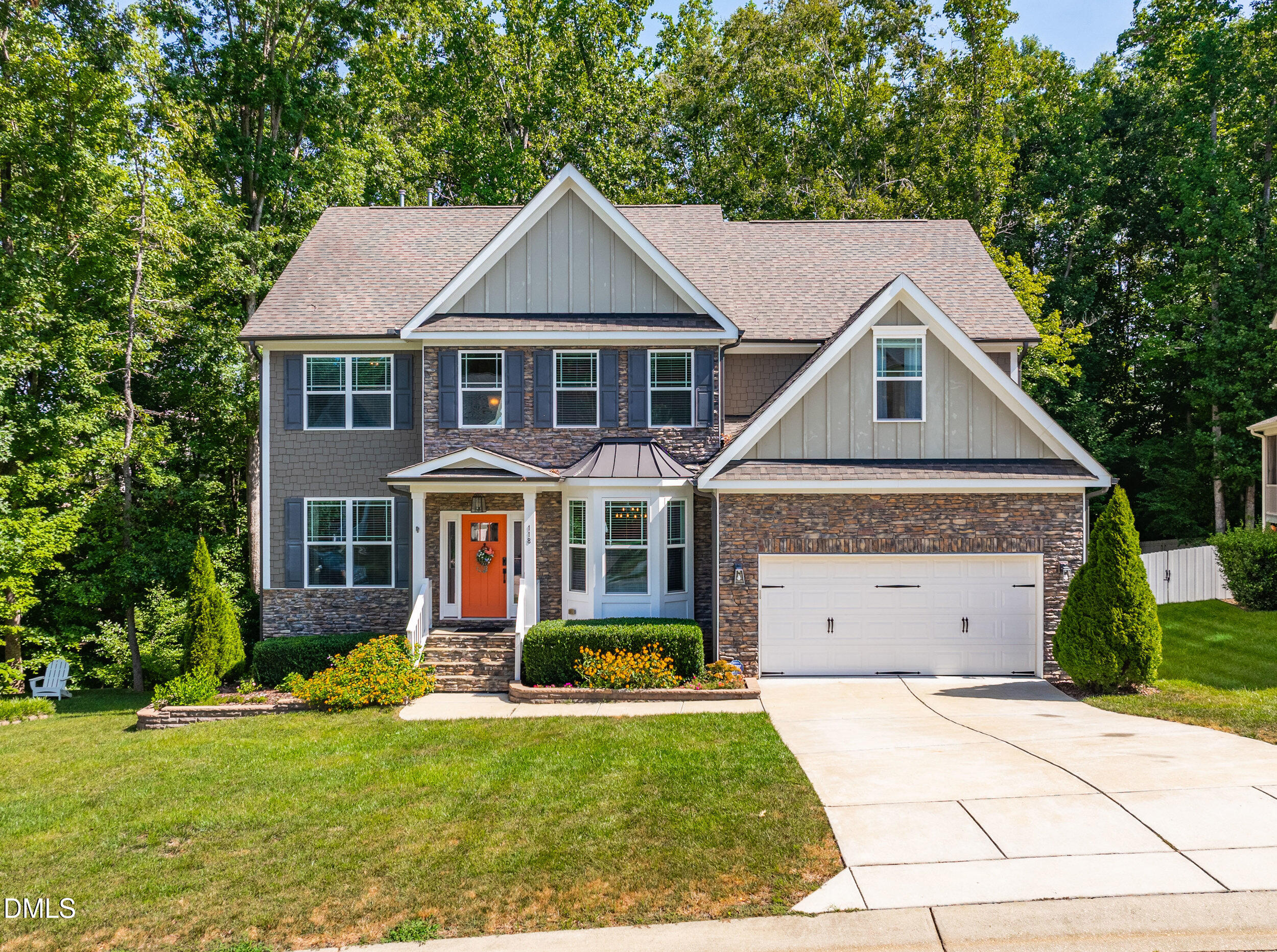 118 Stratford Lane — photo