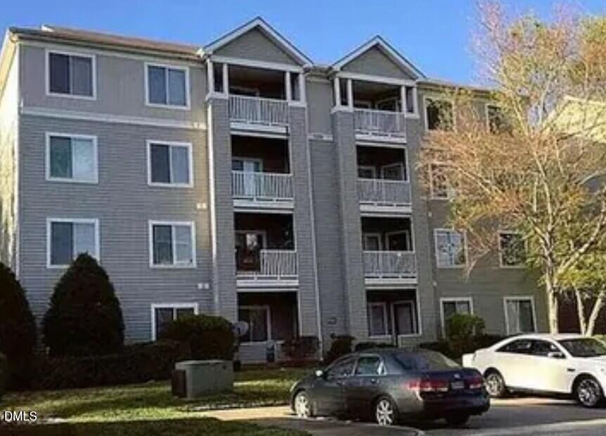 1220 University Court — photo