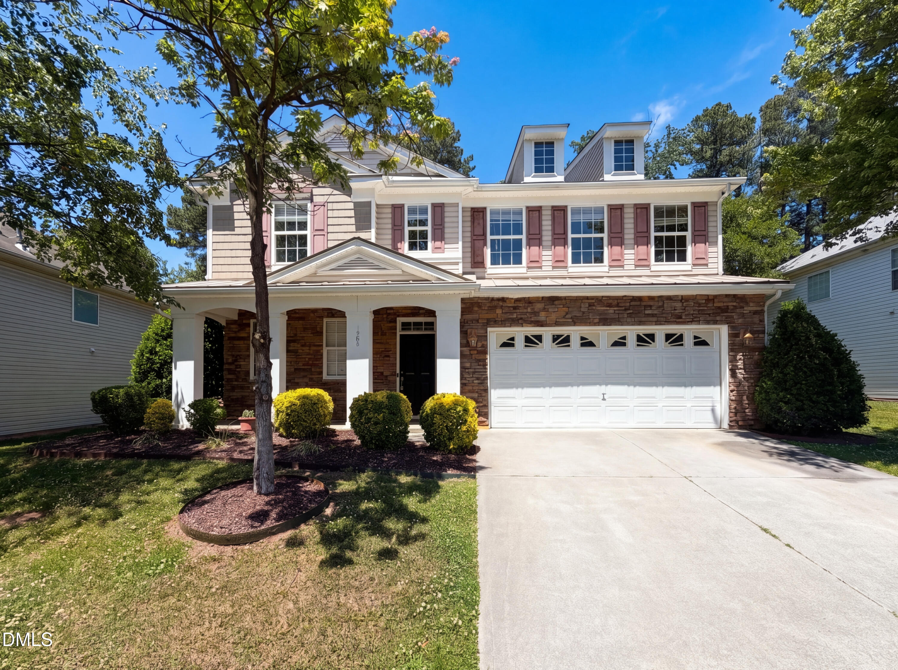 506 Hillview Drive — photo