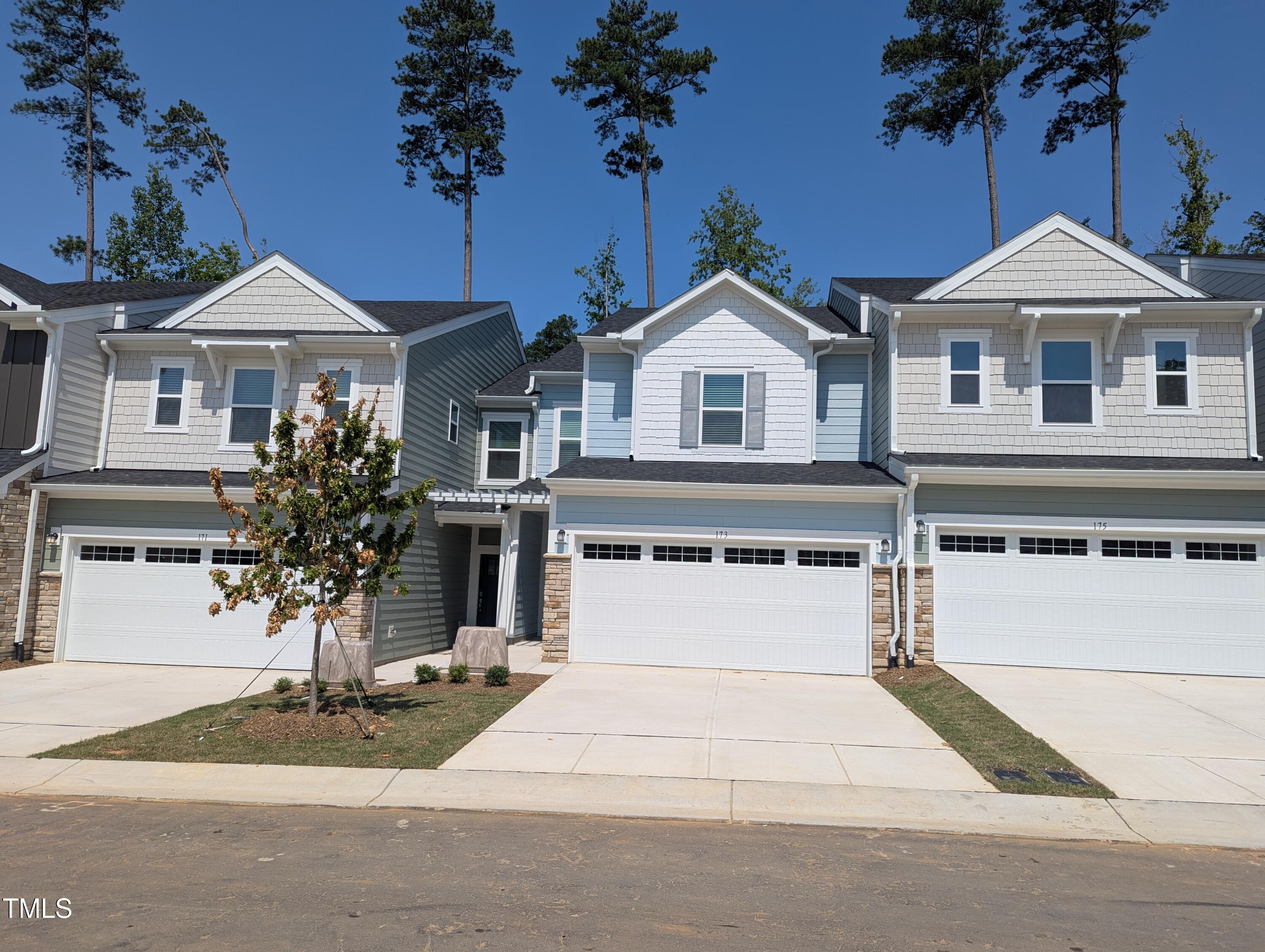 173 Cabernet Drive — photo