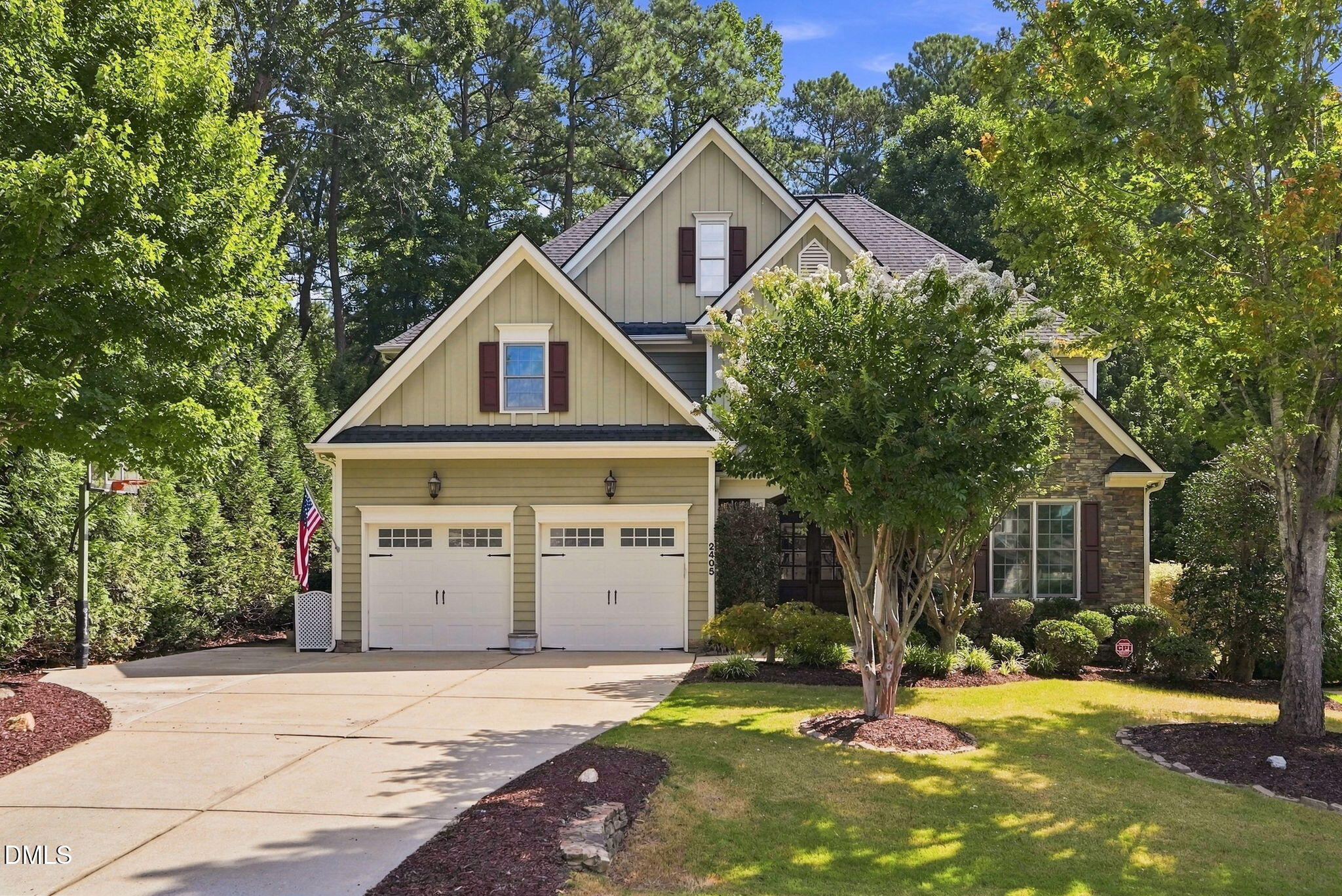 2405 Thurrock Drive — photo