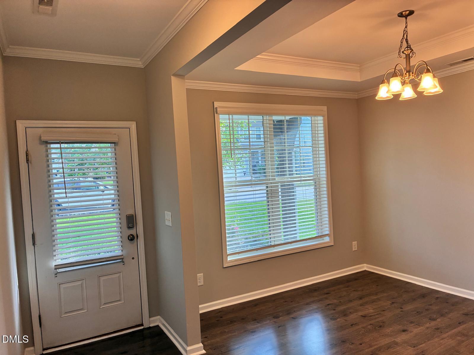 112 W Copenhaver Drive — photo