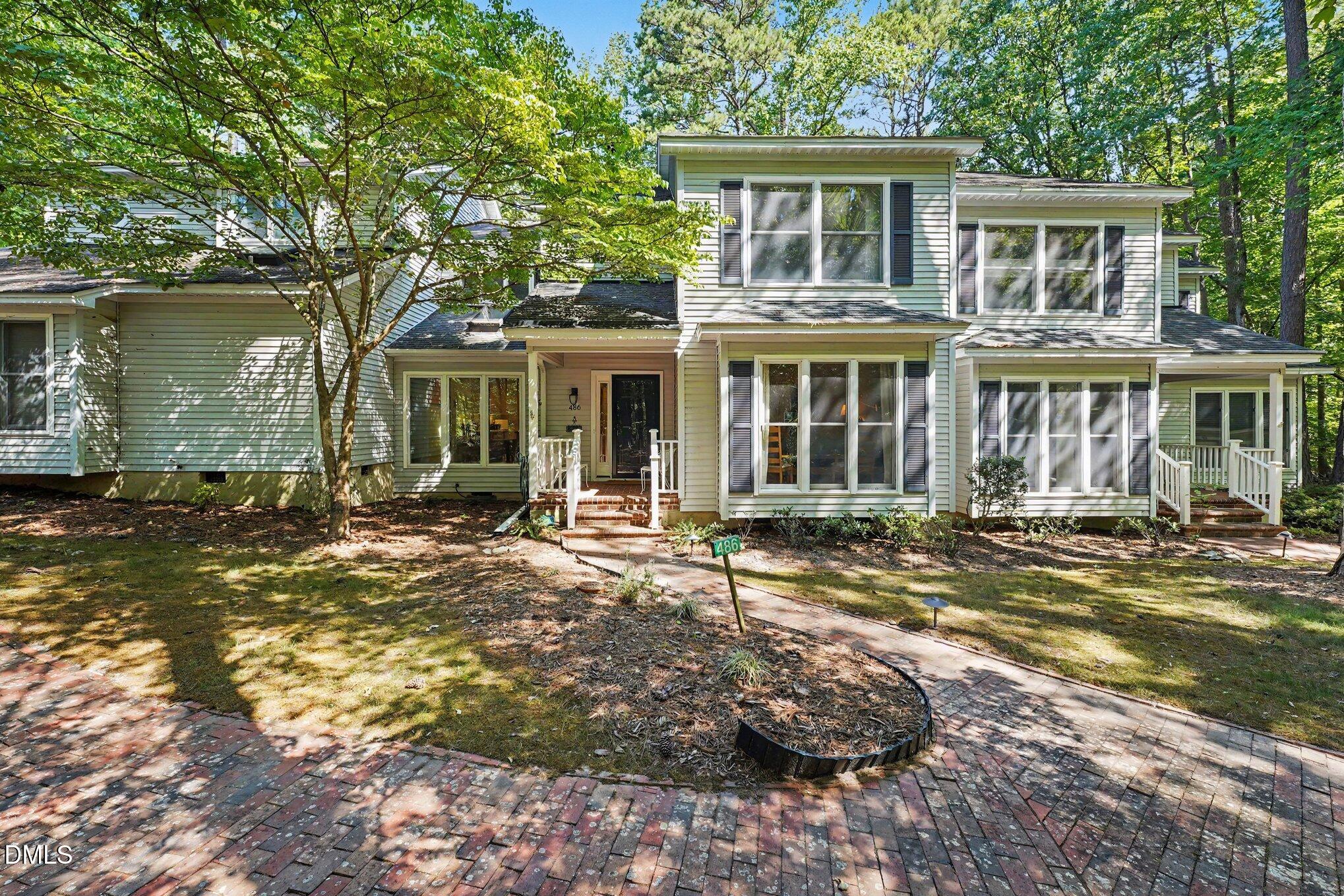 486 Beechmast — photo