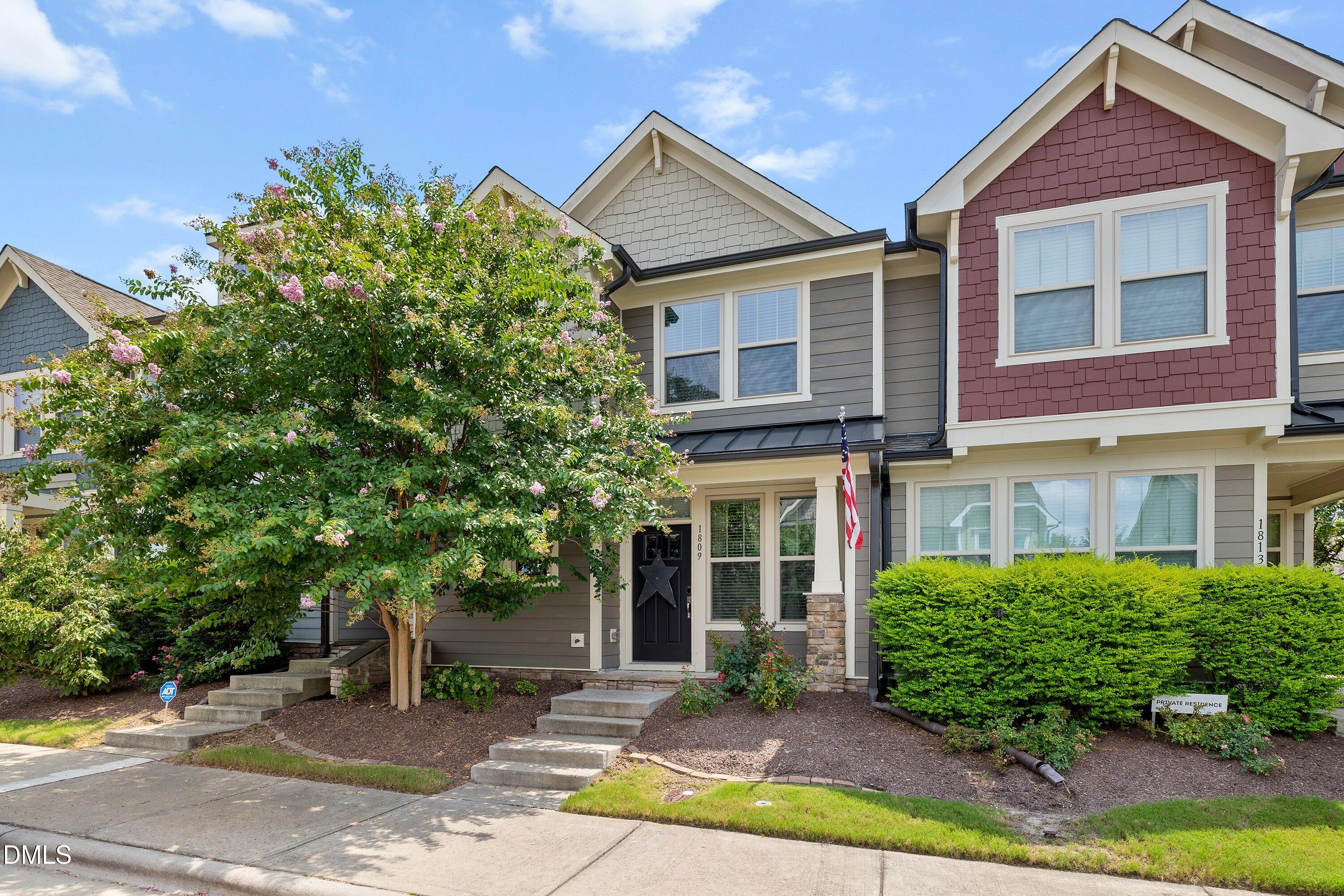 1809 Shady Oaks Drive — photo