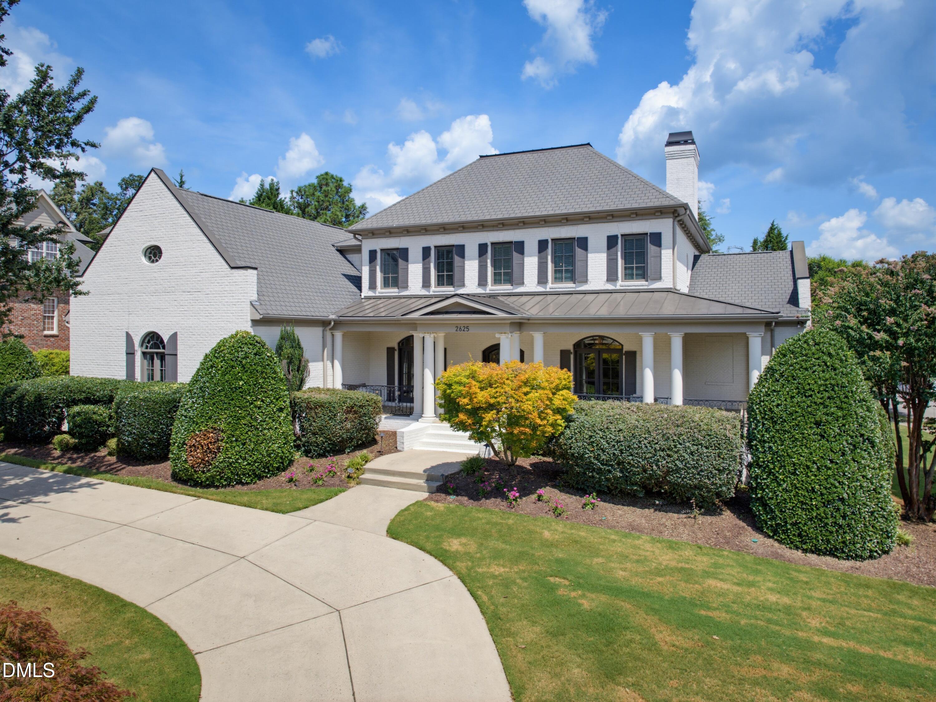 2625 Village Manor Way — photo