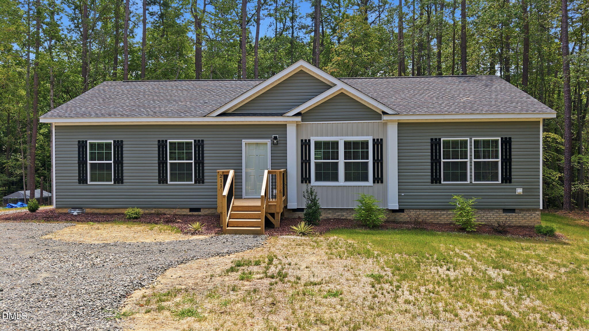211 Old North Carolina 75 — photo