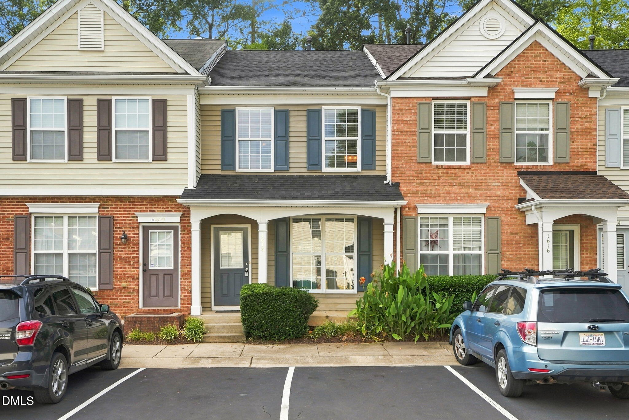 1618 Brook Fern Way — photo