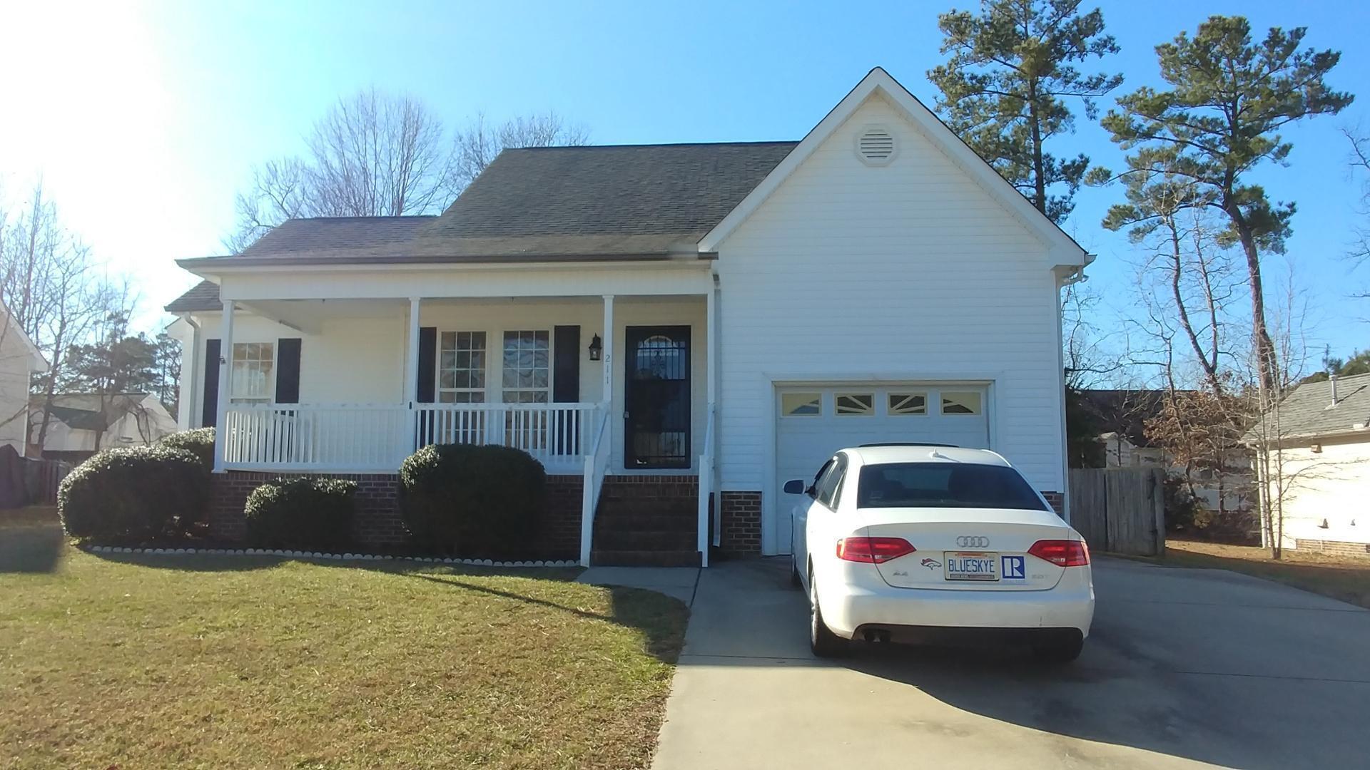 211 Zircon Lane — photo