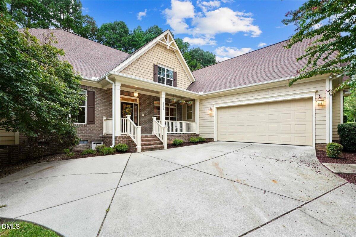 1109 Fanning Drive — photo