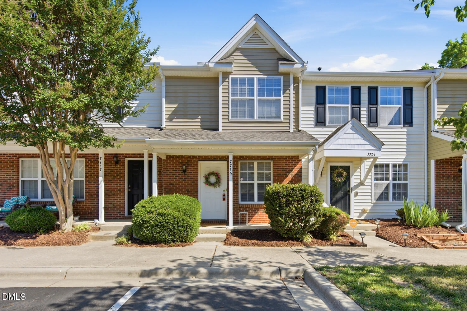 7719 Averette Field Drive — photo