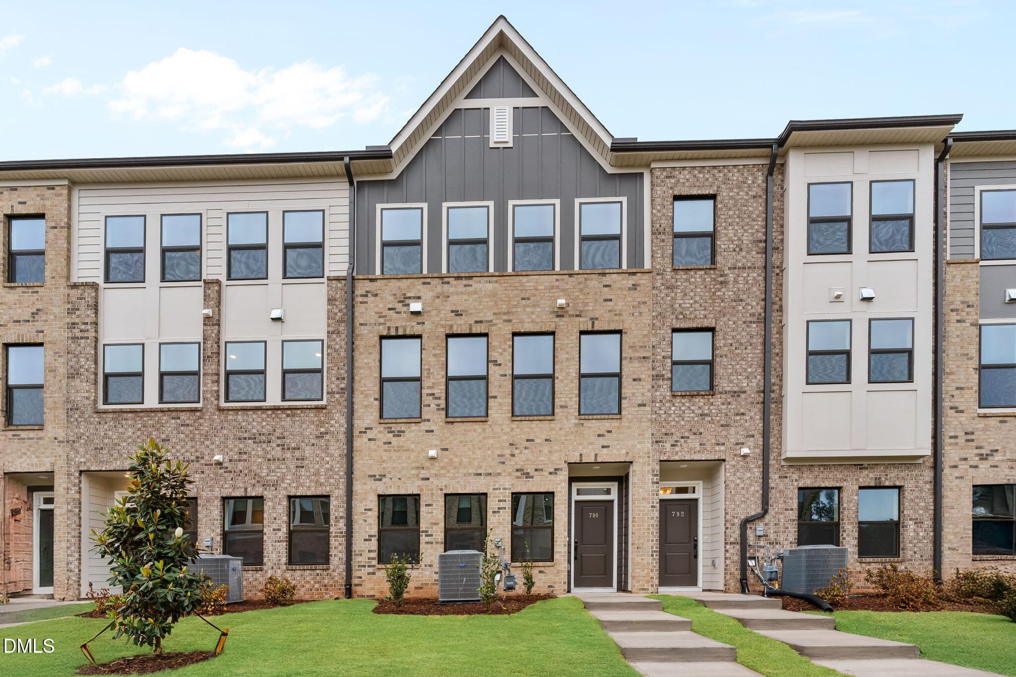 790 Ballyneal Alley — photo