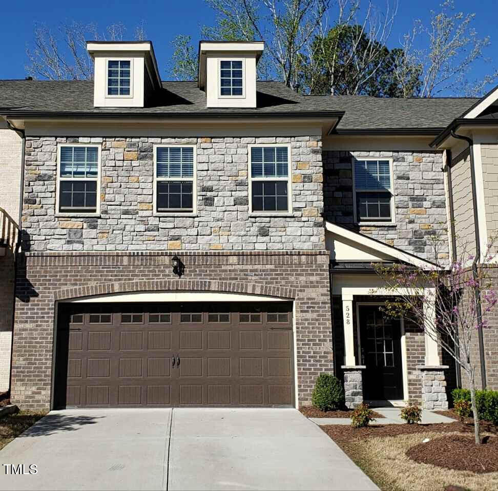 528 Fumagalli Drive — photo