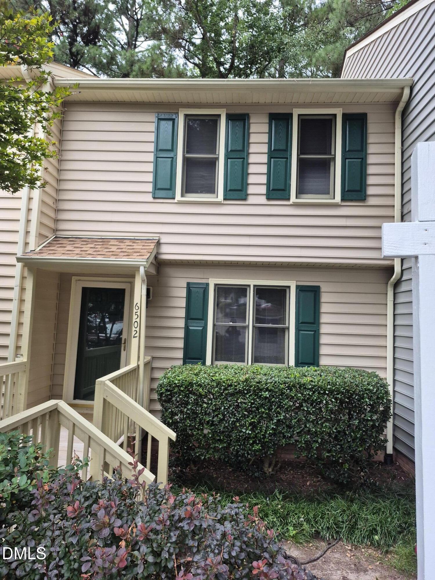6502 Thetford Court — photo
