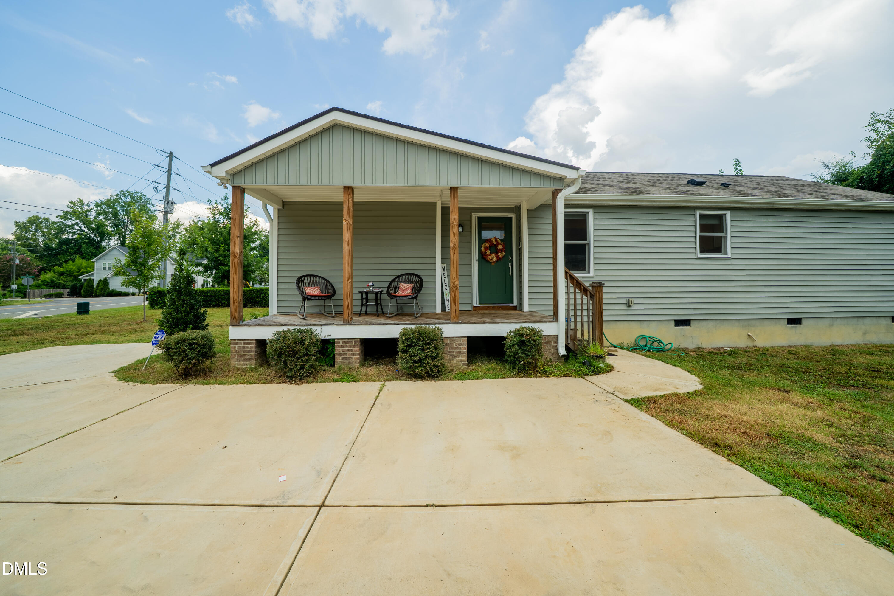 2015 Schieffelin Road 1 — photo