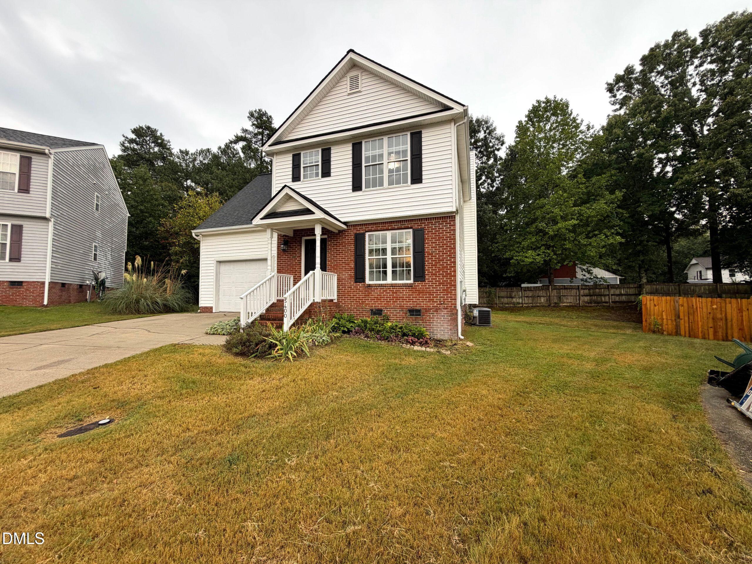 5400 Tanglewood Pine Lane — photo