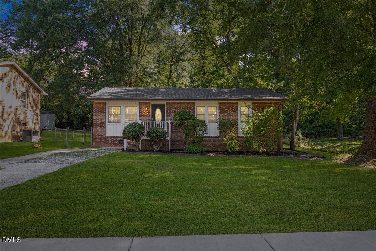 817 Waring Street — photo