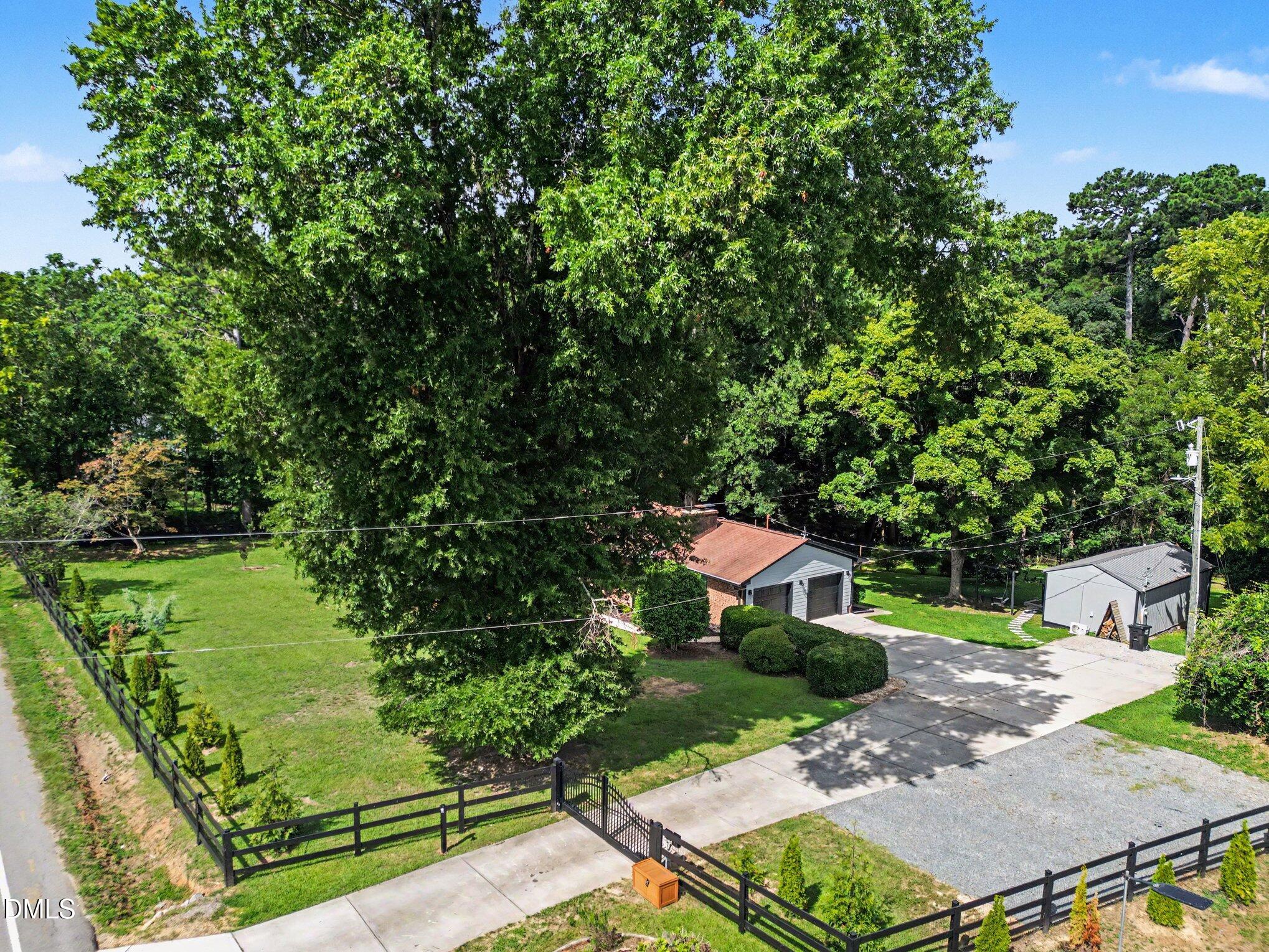 5932 Johnson Pond Road — photo