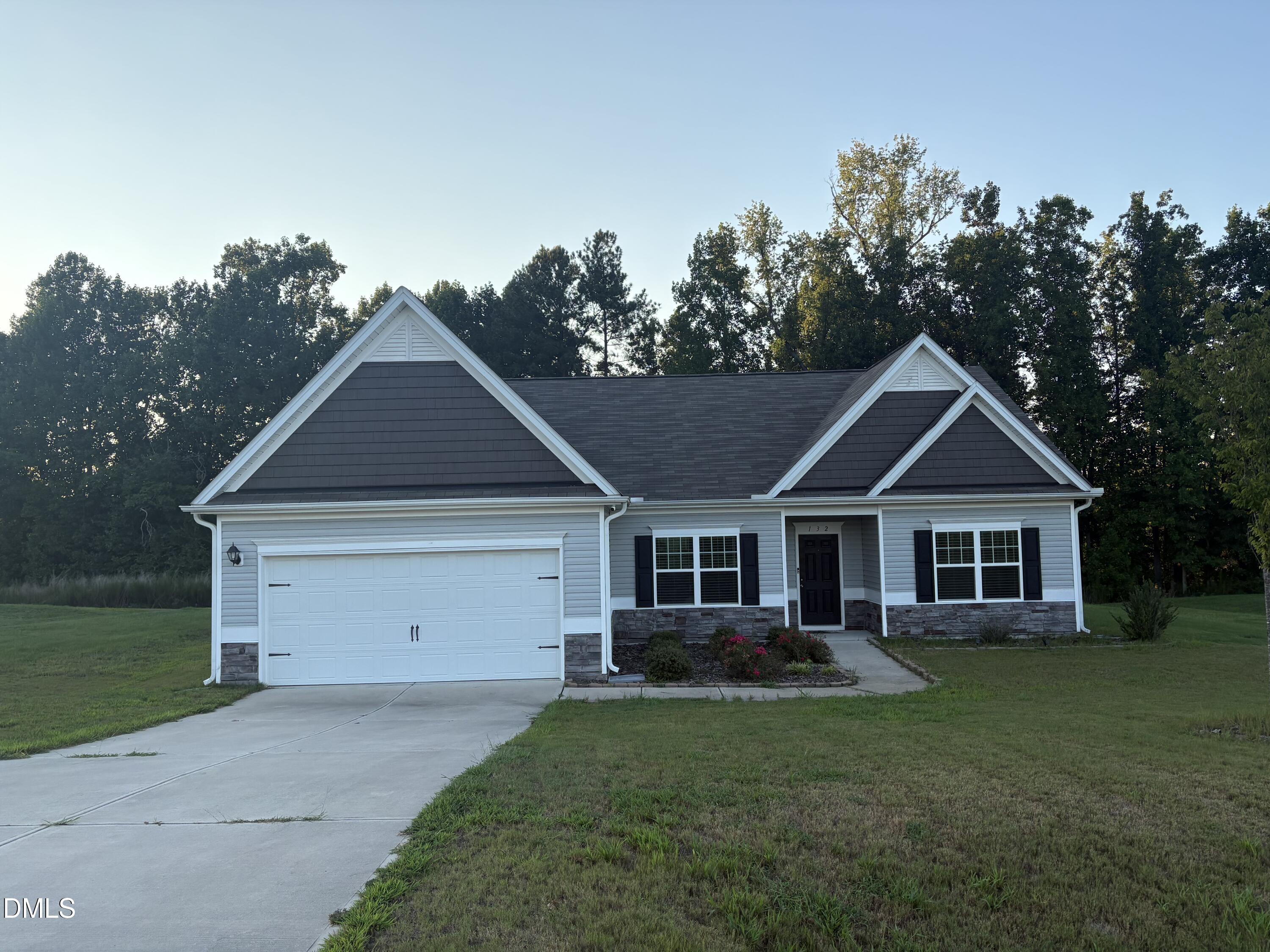 132 Lexington Drive — photo