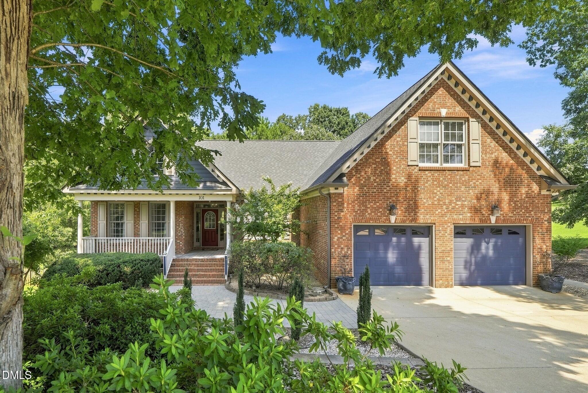 101 Charleston Drive — photo