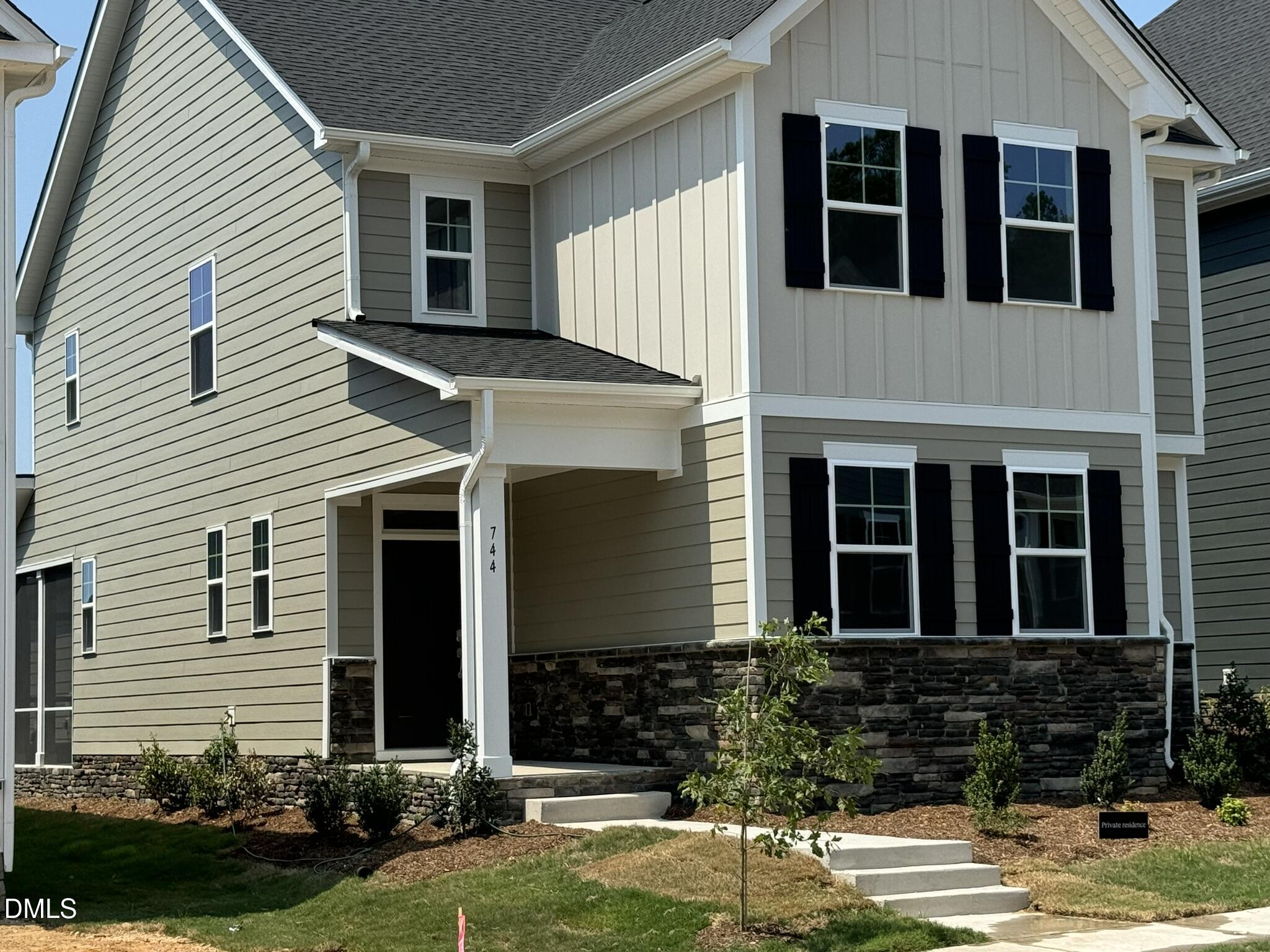 744 Longleaf Grove Lane — photo