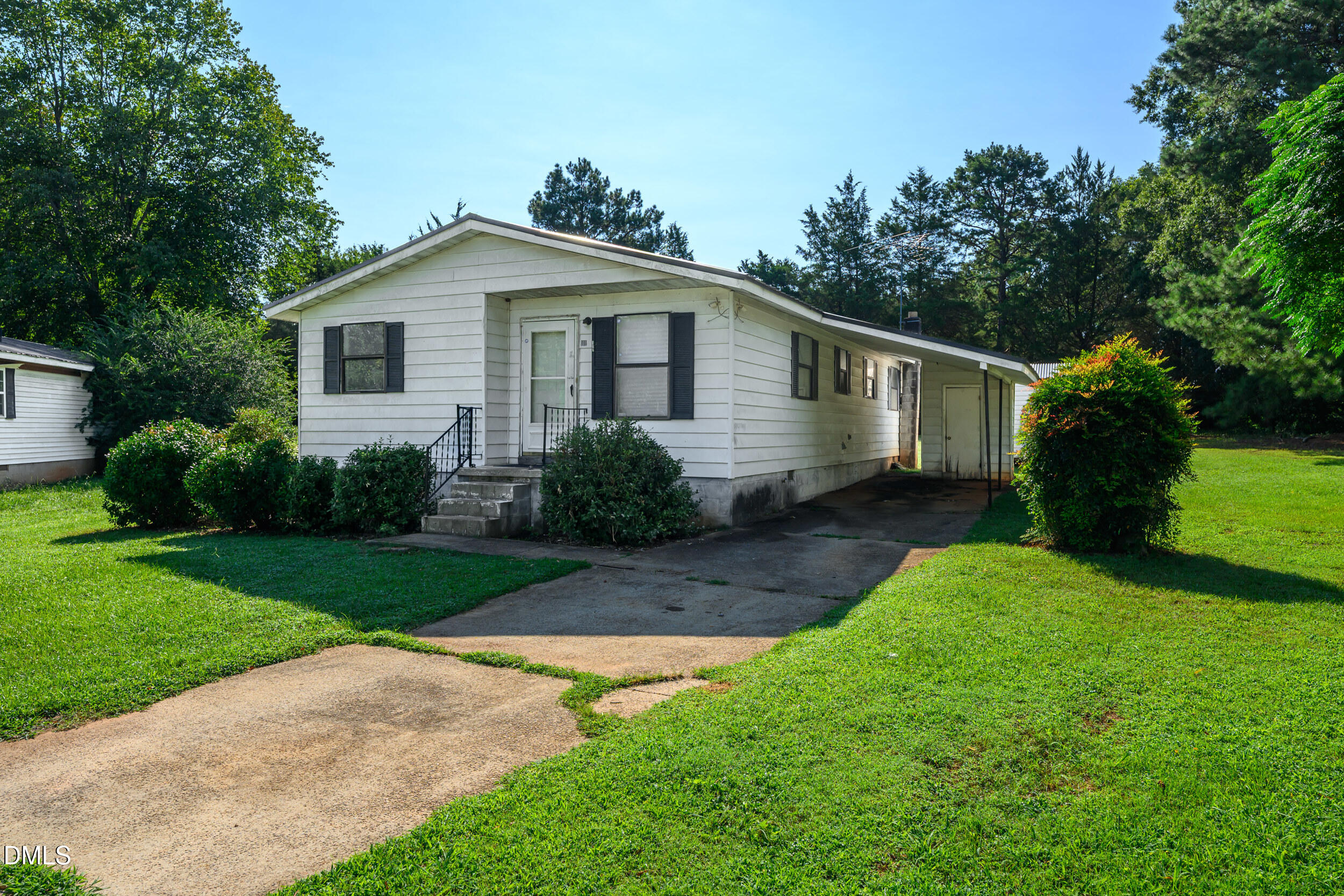 111 Brown Circle — photo