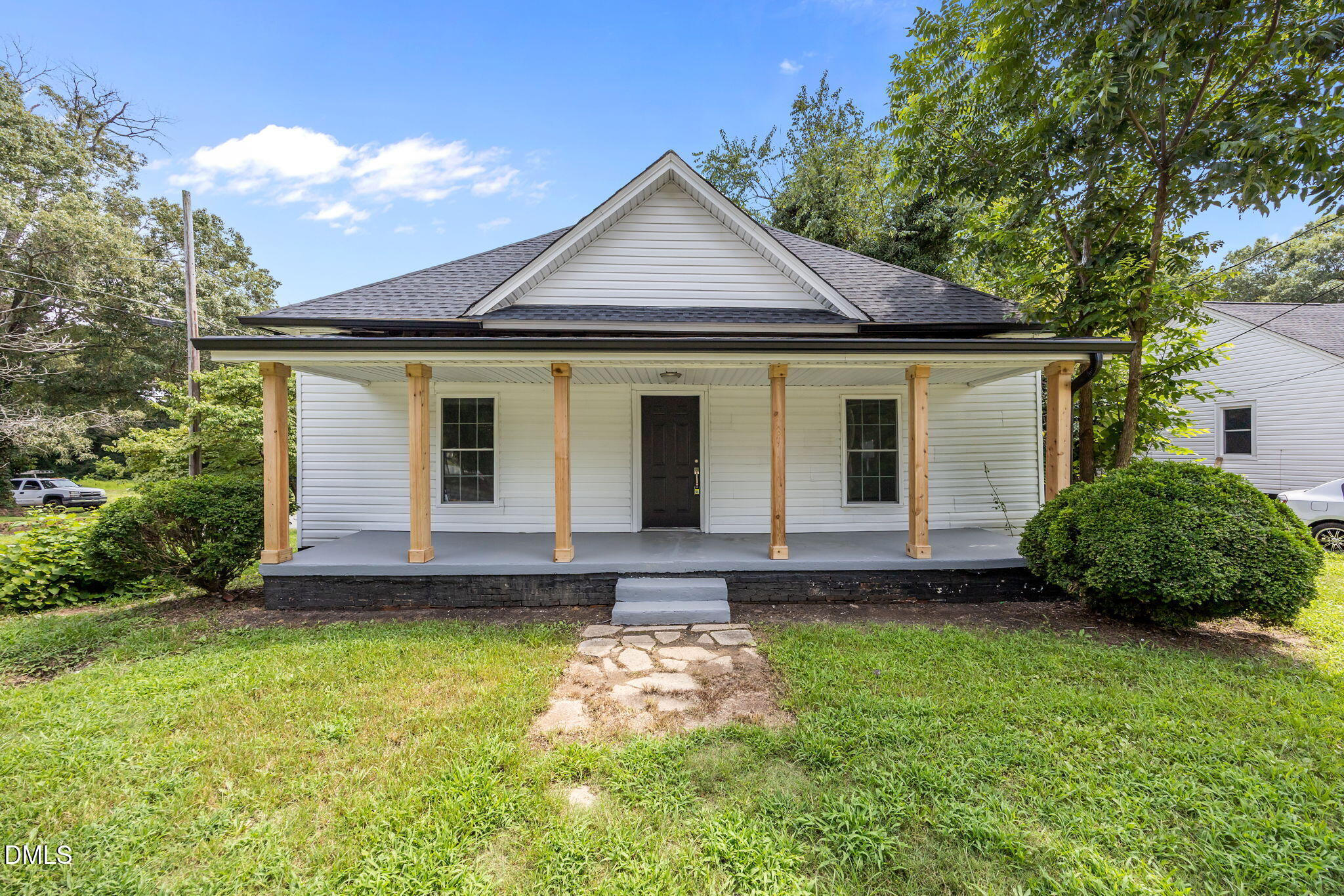 625 N Mebane Street — photo