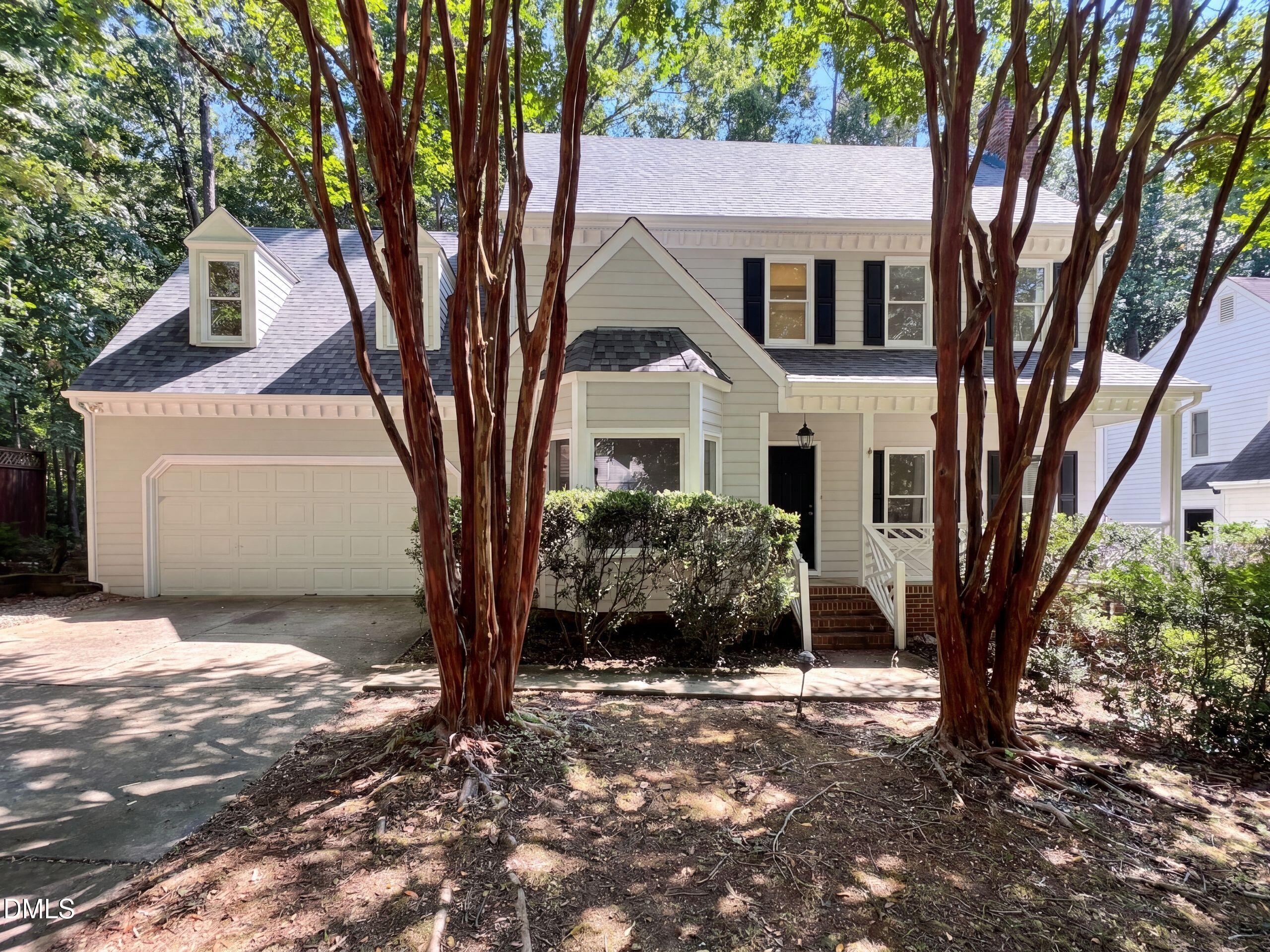 624 Van Thomas Drive — photo