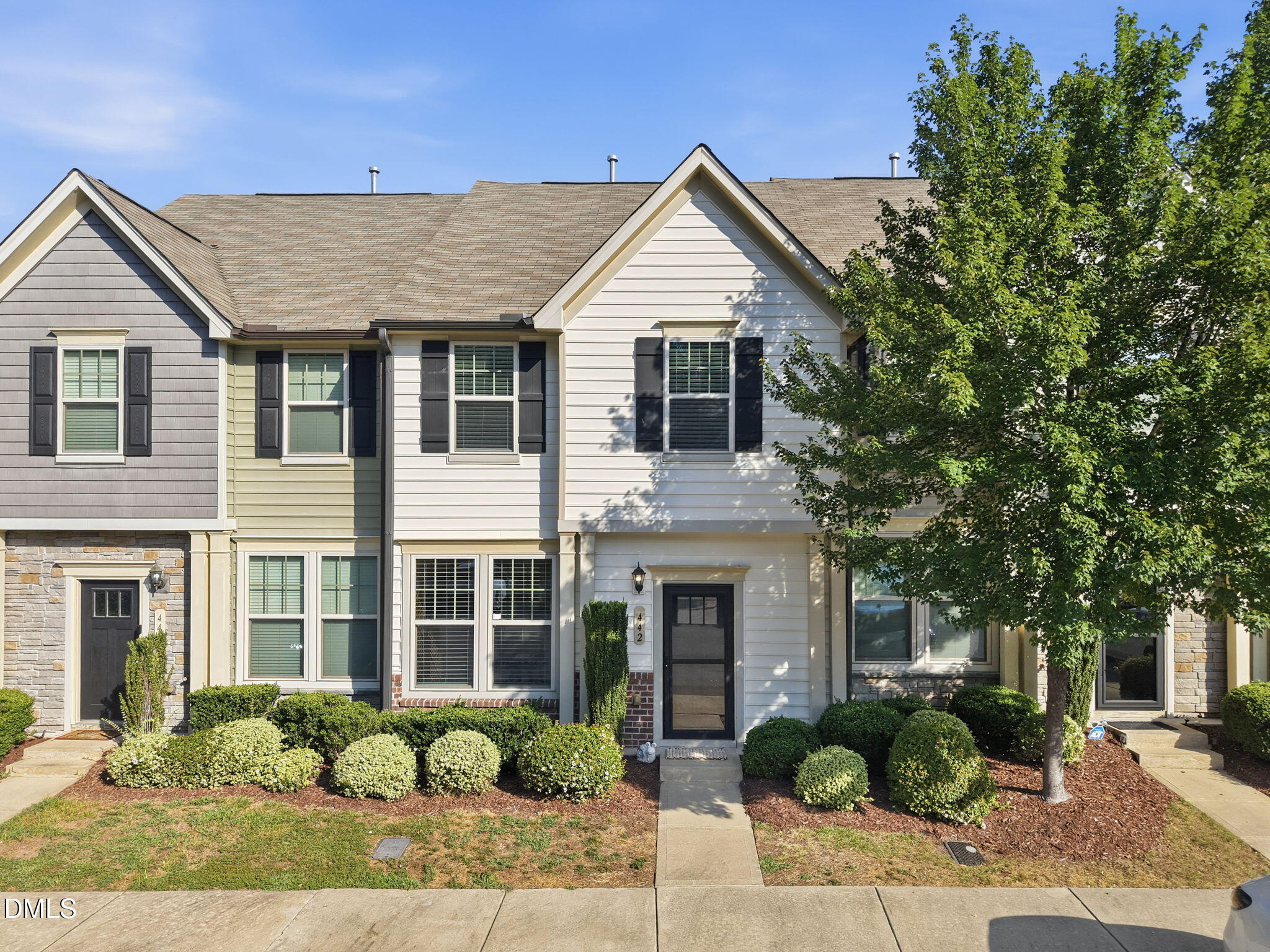 442 Carthage Court — photo