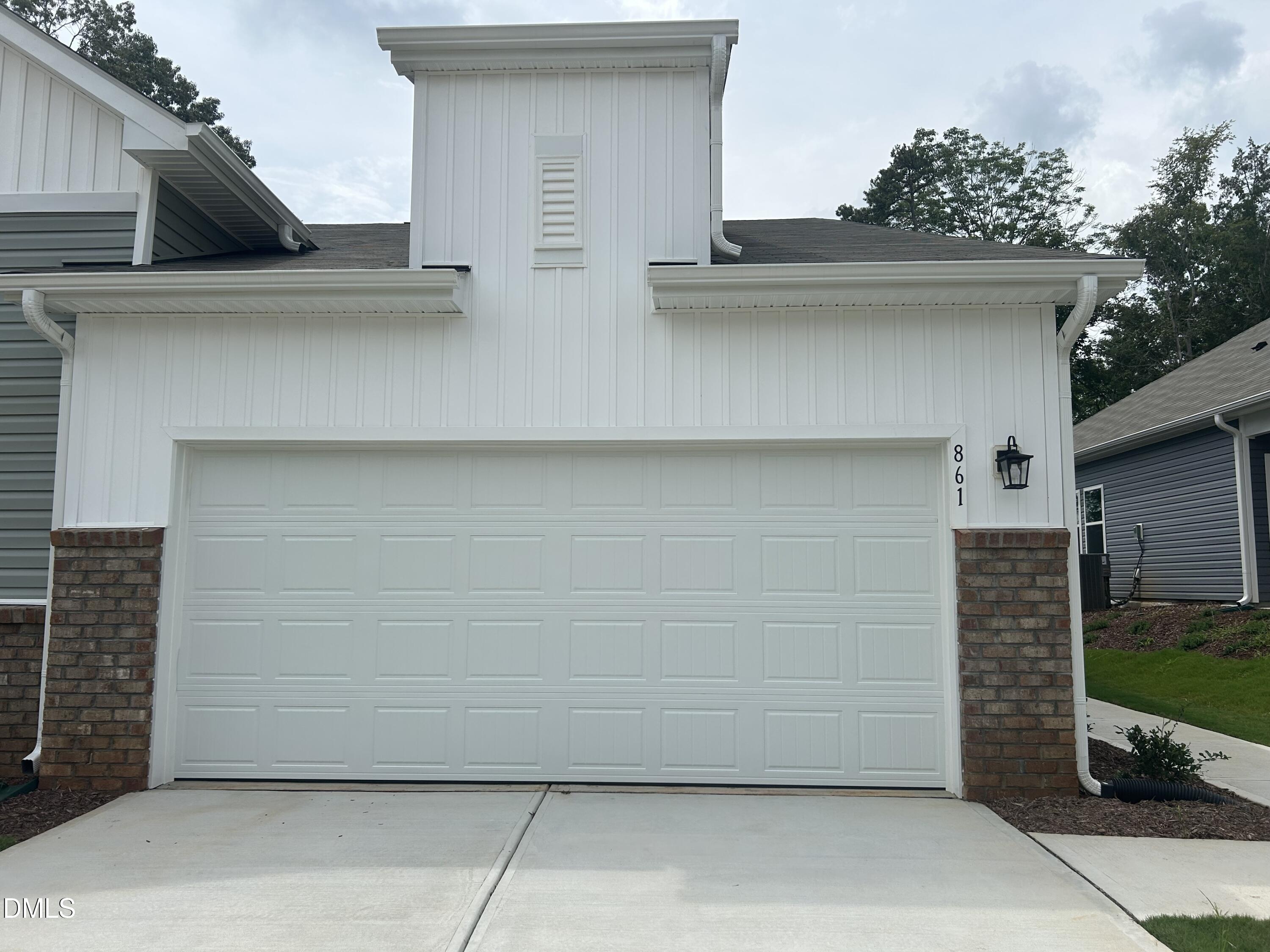 861 Hanford Landing Drive — photo
