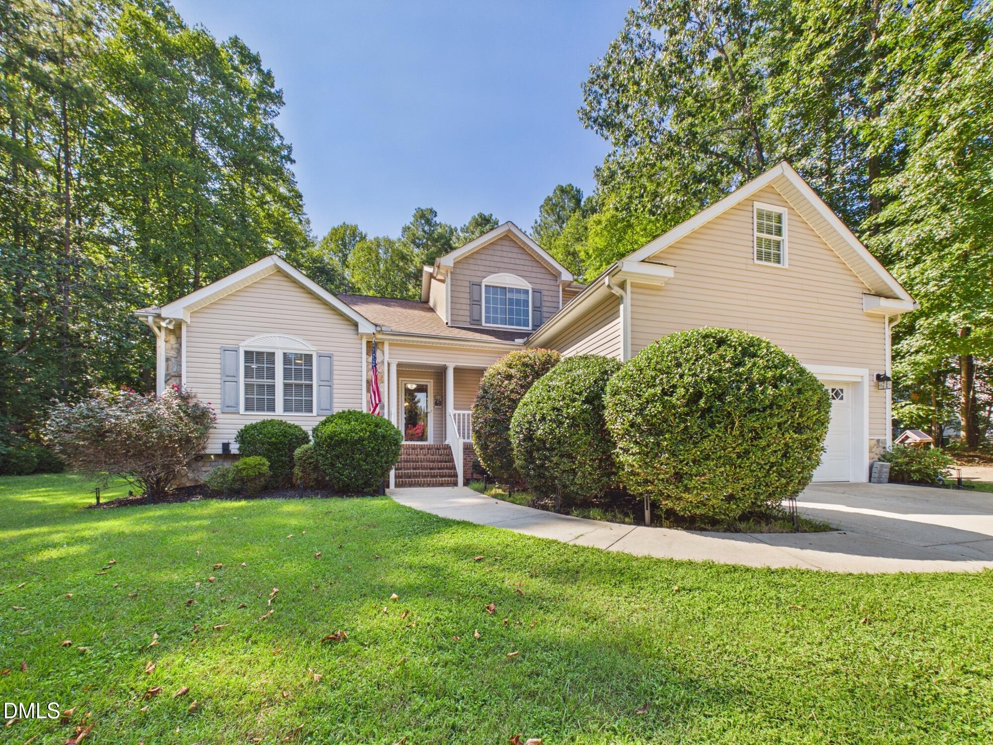 517 Birdsong Lane — photo