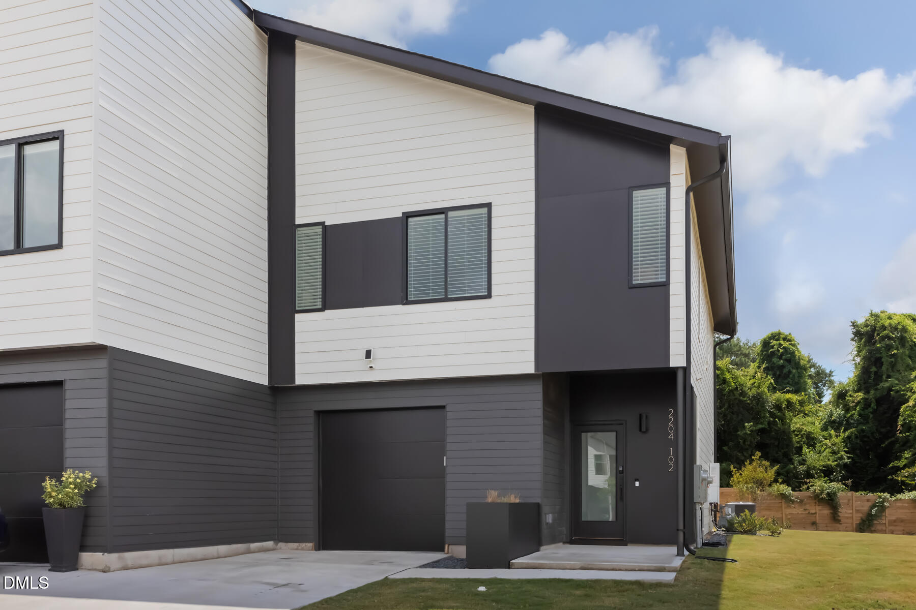 2204 Millbank Village Court #102 — photo