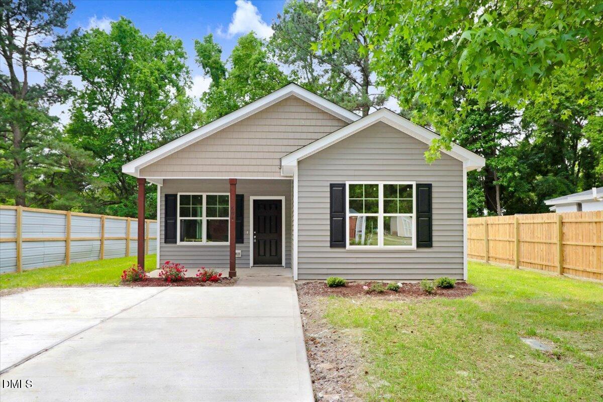 594 Hodges Road — photo