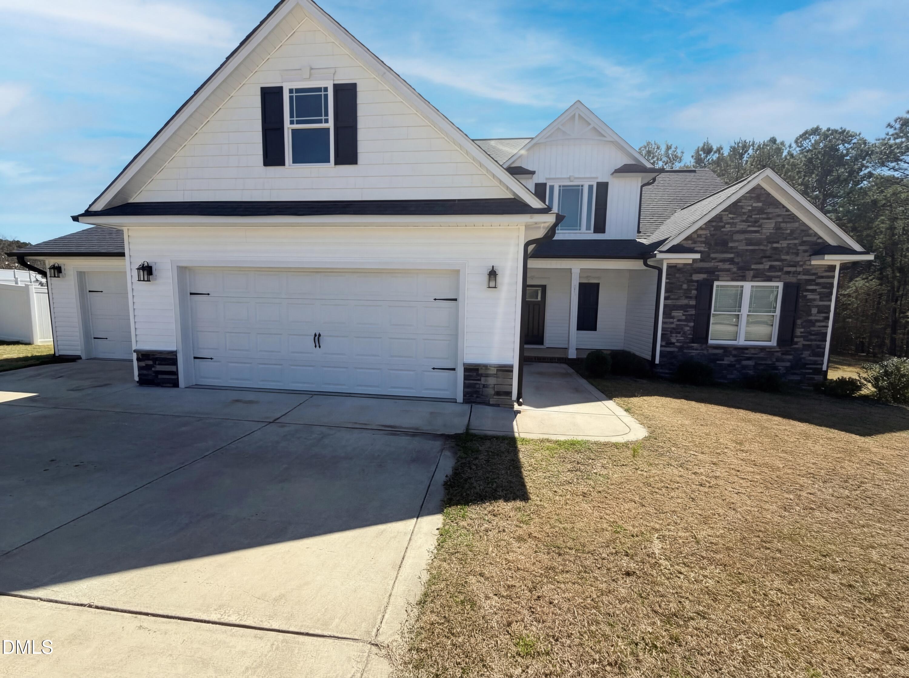 333 Oakhaven Drive — photo