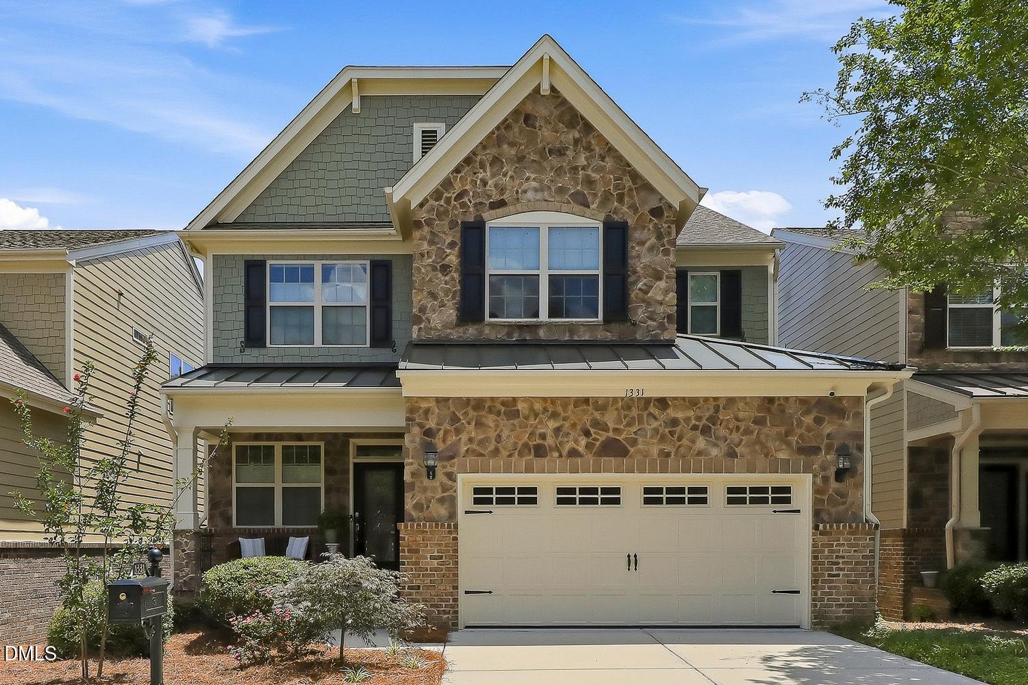 1331 English Cottage Lane — photo