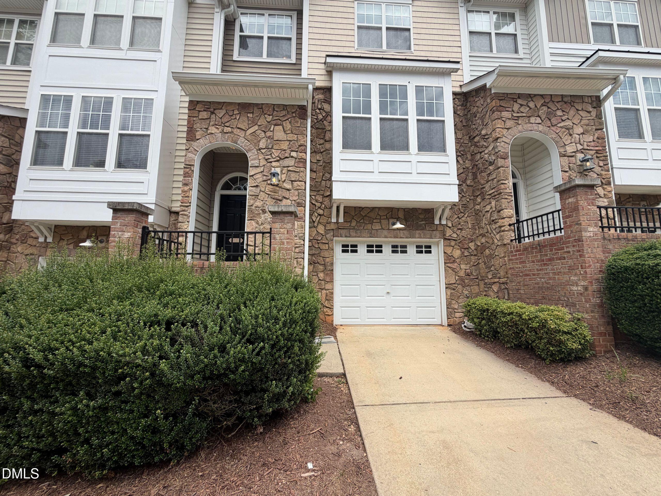 5108 Lady Of The Lake Drive — photo