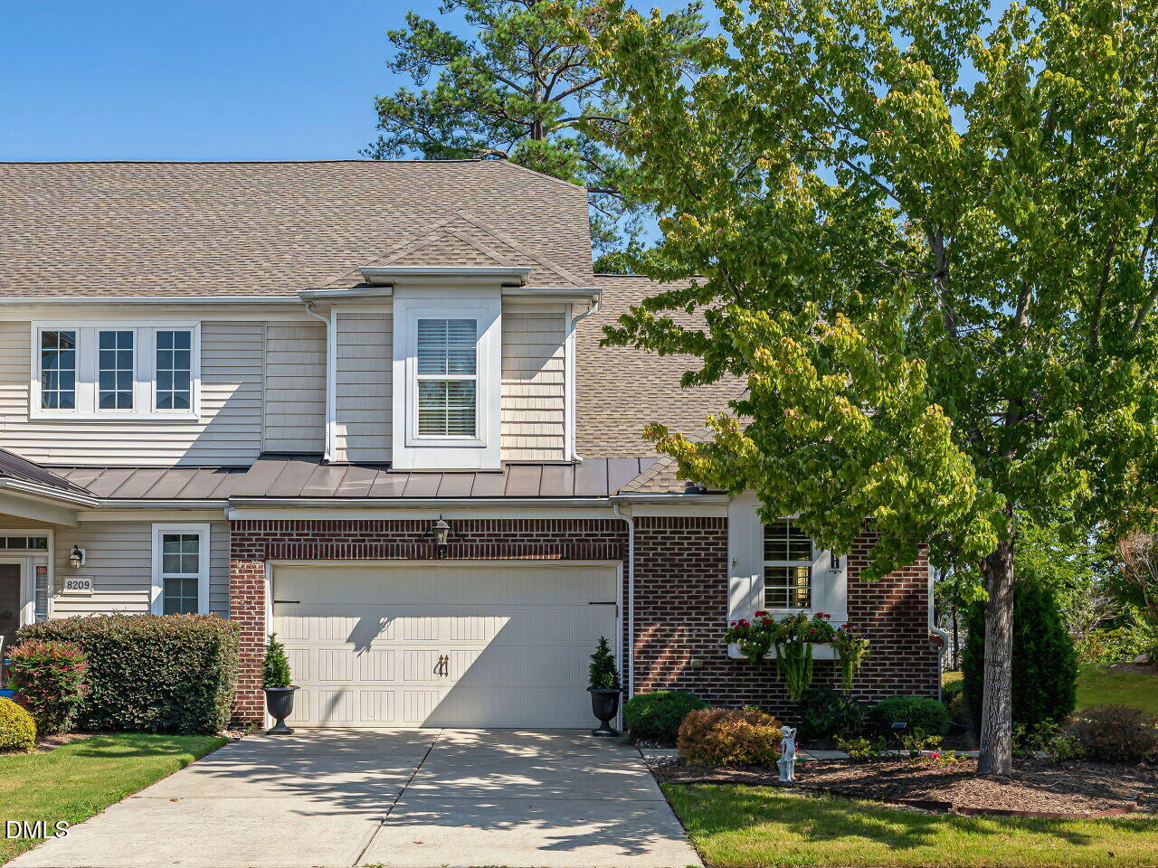 8211 Yaxley Hall Drive — photo