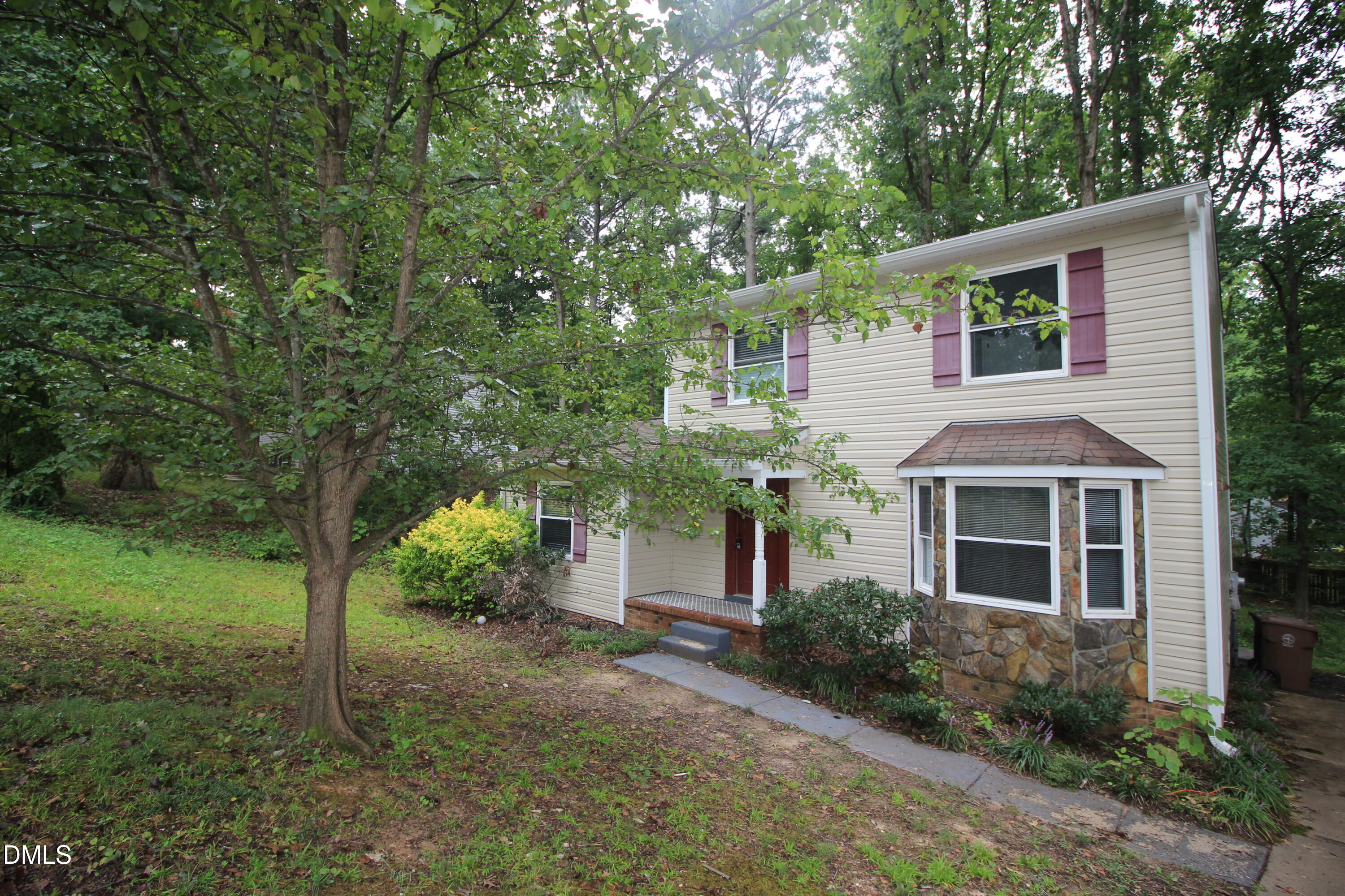 608 E Dynasty Drive — photo