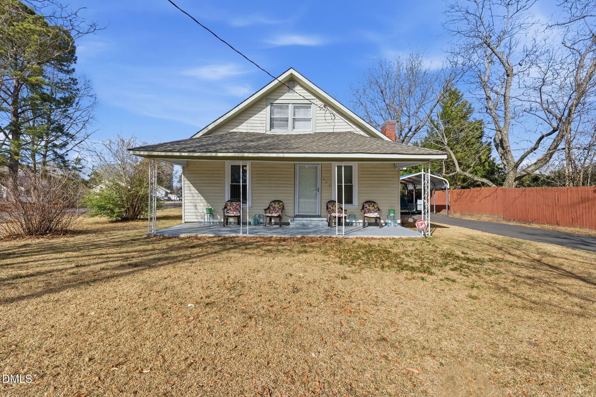 658 W Church Street — photo