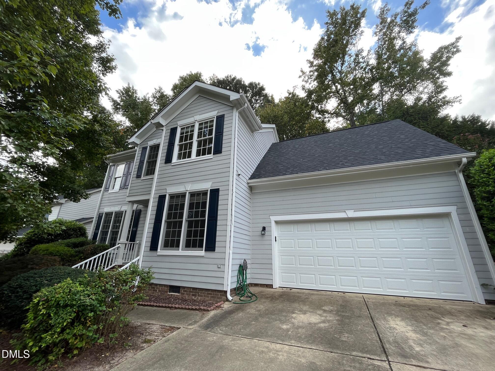 207 Cove Creek Drive — photo