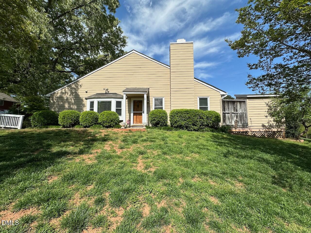 5400 Pine Top Circle — photo