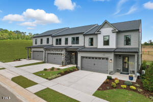2108 Barnside Lane — photo