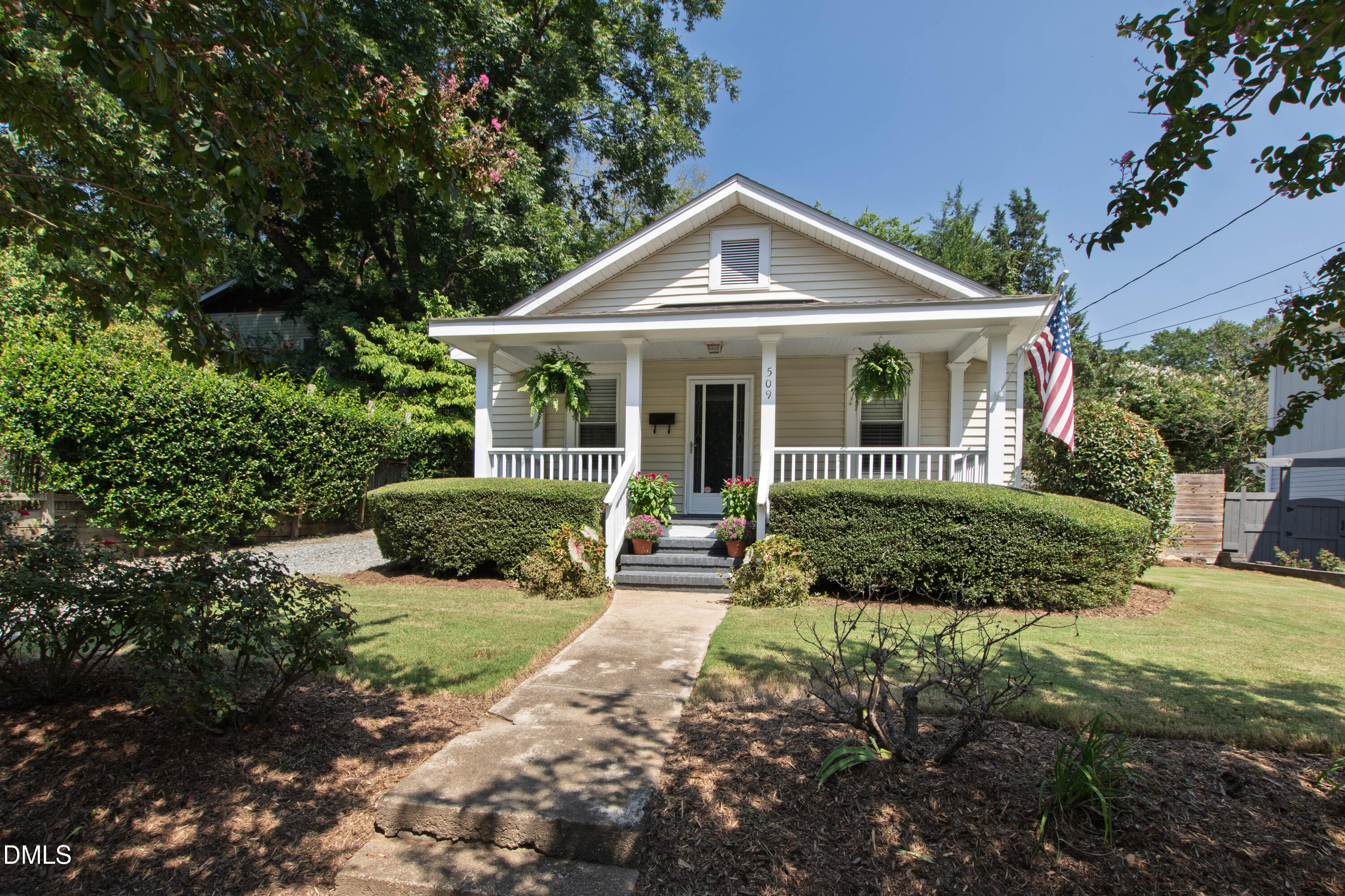 509 Frank Street — photo