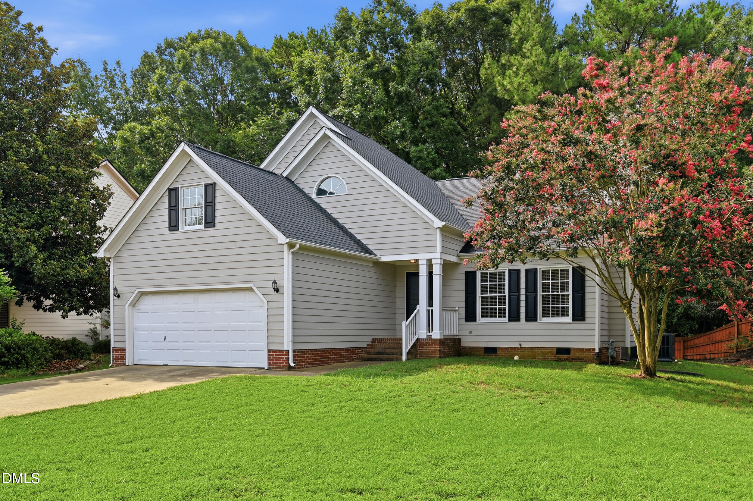 2349 Kendricks Court — photo